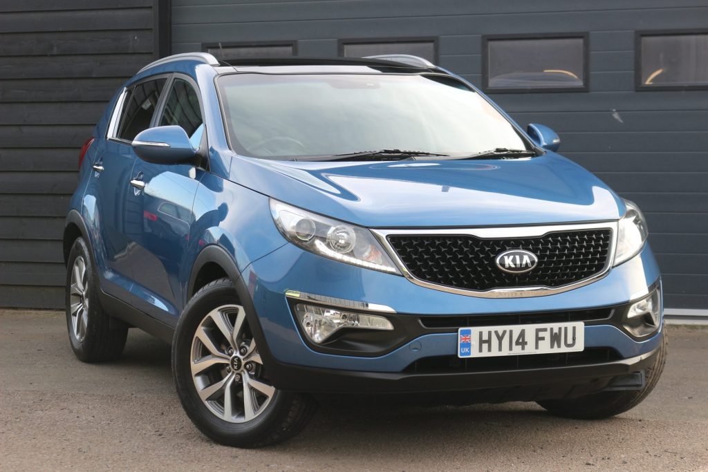 2014 KIA SPORTAGE 1.7 CRDI ISG 83000 MILES FSH Green End Garage